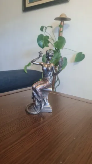 Figura decorativa Dama con Espejo Veronese