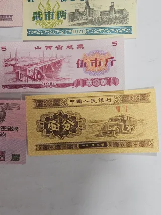 𝓝𝓤𝓕𝓘𝓛𝓐𝓡𝓣 lote de billetes asiáticos