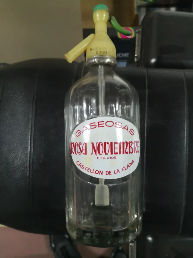 Garrafa Sifão Gaseosas Rosa Novembro