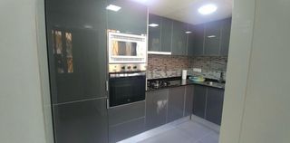 Casa con patio y terraza