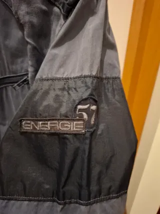 Chaqueta bomber azul