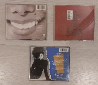 CDs de Michael Jackson y de Janet Jackson