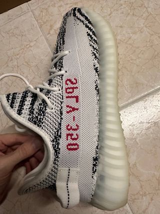 Adidas Yeezy 350 V2 Zebra Talla 42.5