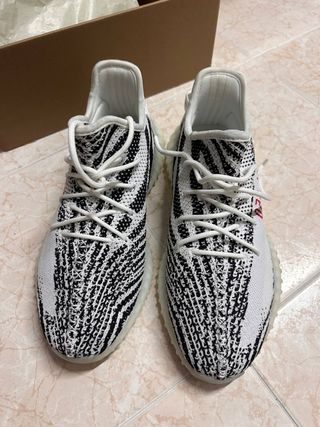 Adidas Yeezy 350 V2 Zebra Talla 42.5