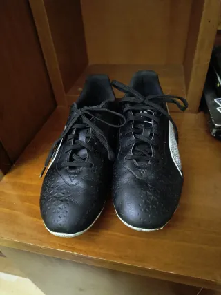 Botas de fútbol Puma King Negras talla 38