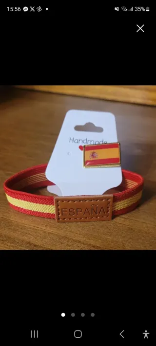 Pulsera y pin España