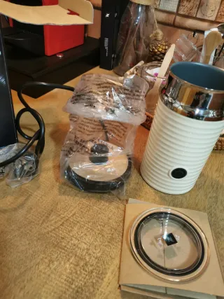 Nespresso Aeroccino no calienta sí espuma