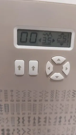 Máquina de coser Singer Brilliance 6180