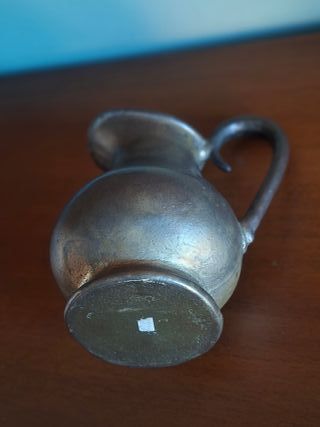 Brocca in ottone massiccio - Vintage