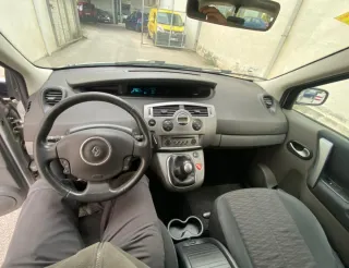 Renault Grand Scenic 2009