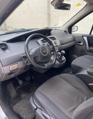 Renault Grand Scenic 2009