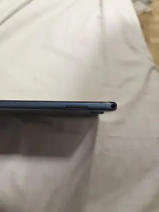 Tablet Teclast 10" P30S con funda incluida.