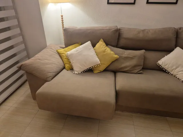 Divano modulare in tessuto beige e marrone