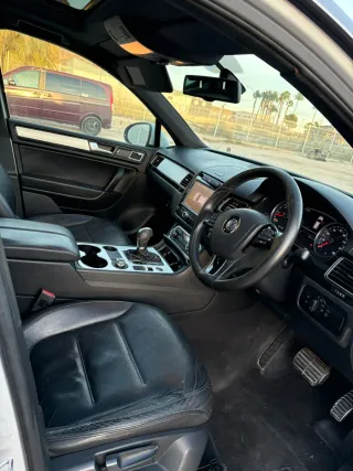 VOLANTE DERECHA!! Volkswagen Touareg 3.0 TDI 245CV