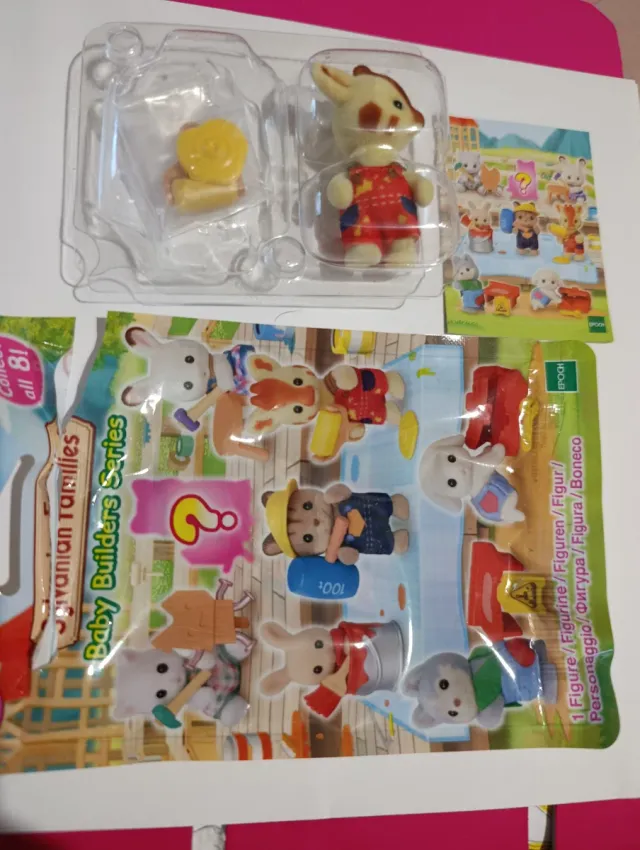 Sylvanian Families Baby Builders Series