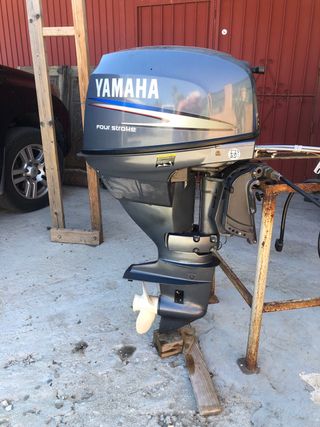 YAMAHA 25 HP 4-TIEMPOS FUERABORDA