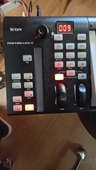 Teclado Controlador Icon iKeyboard 4X