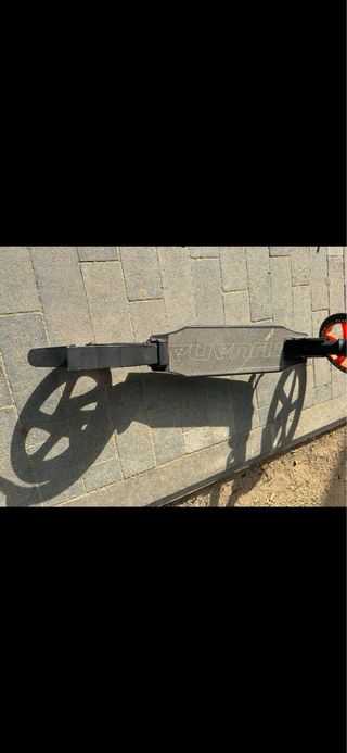 Patinete Tijuana Negro y Naranja