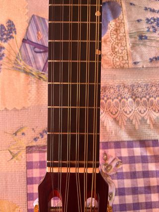 Laúd L4P ALHAMBRA instrumento musical de cuerda