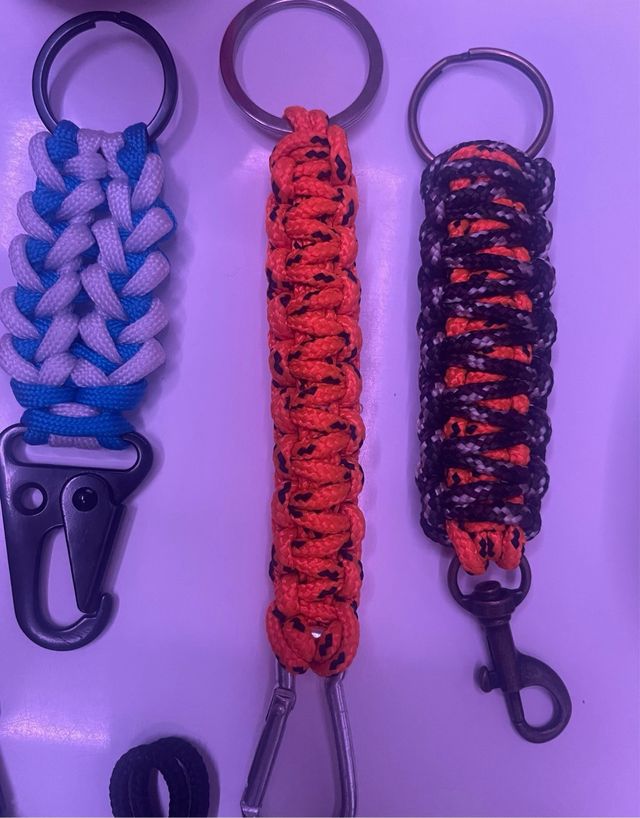 Llaveros Paracord Multicolor.Hazlo a tu gusto 8€/u