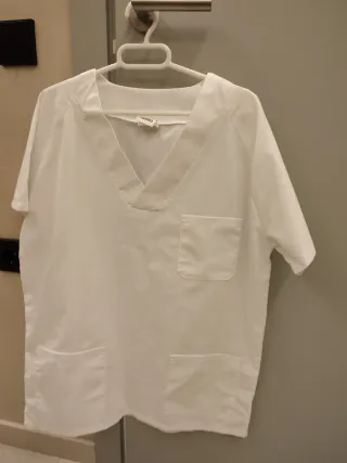 Ropa laboral blanca