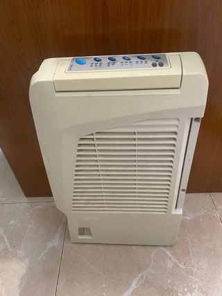 Despiece Deshumidificador Delonghi DNC 65