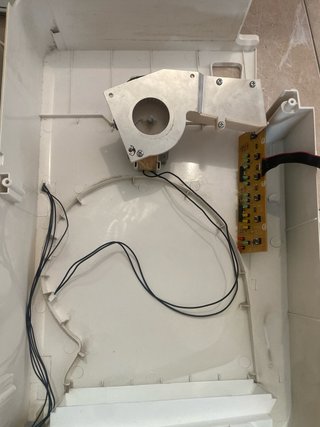 Despiece Deshumidificador Delonghi DNC 65