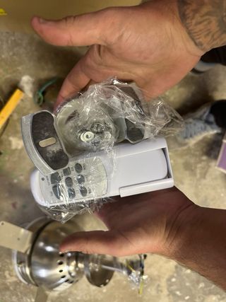 2 Ventiladores de techo con luces por 115 los *2*