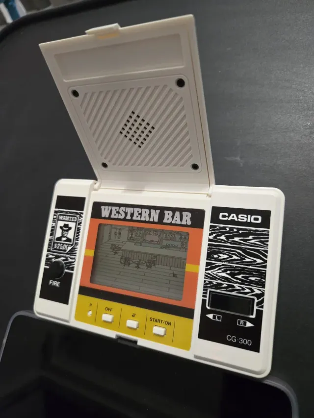 Casio CG-300 Western  Bar Juego Electrónico