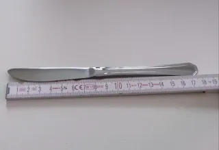 Set 6 cuchillos desayuno.