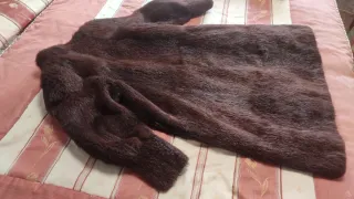Abrigo chaquetón de pelo auténtico de Marmota
