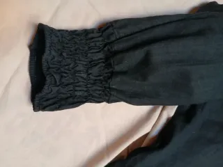 Pantalón harén corto negro