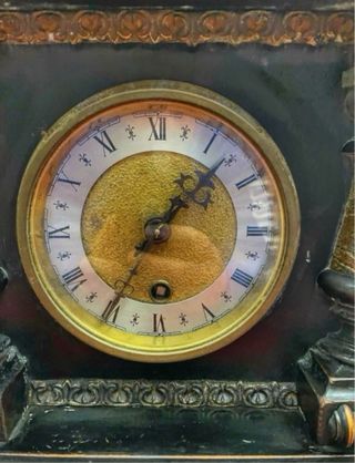 PRECIOSO RELOJ ANTIGUO DE SOBREMESA O CHIMENEA