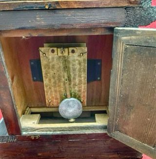 PRECIOSO RELOJ ANTIGUO DE SOBREMESA O CHIMENEA