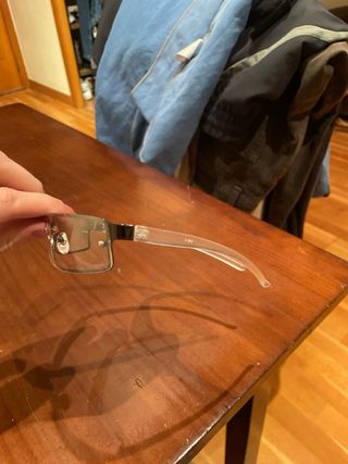 Gafas de sol vintage grises