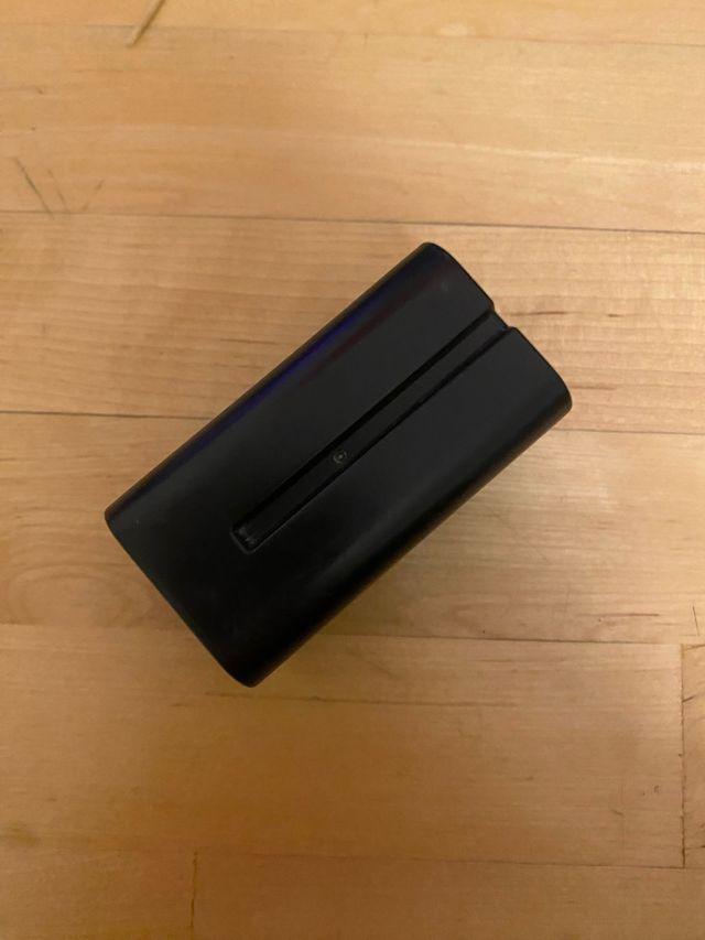 Batteria Sony NP-F750 7.2V 4200mAh Li-ion