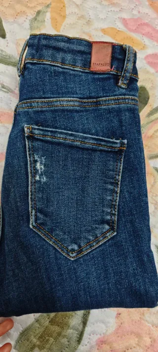 Pantalón vaquero Zara Talla 34