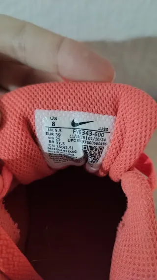 Zapatillas Nike Running Naranja y Blanco