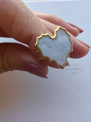 Anillo Corazón Dorado Ajustable