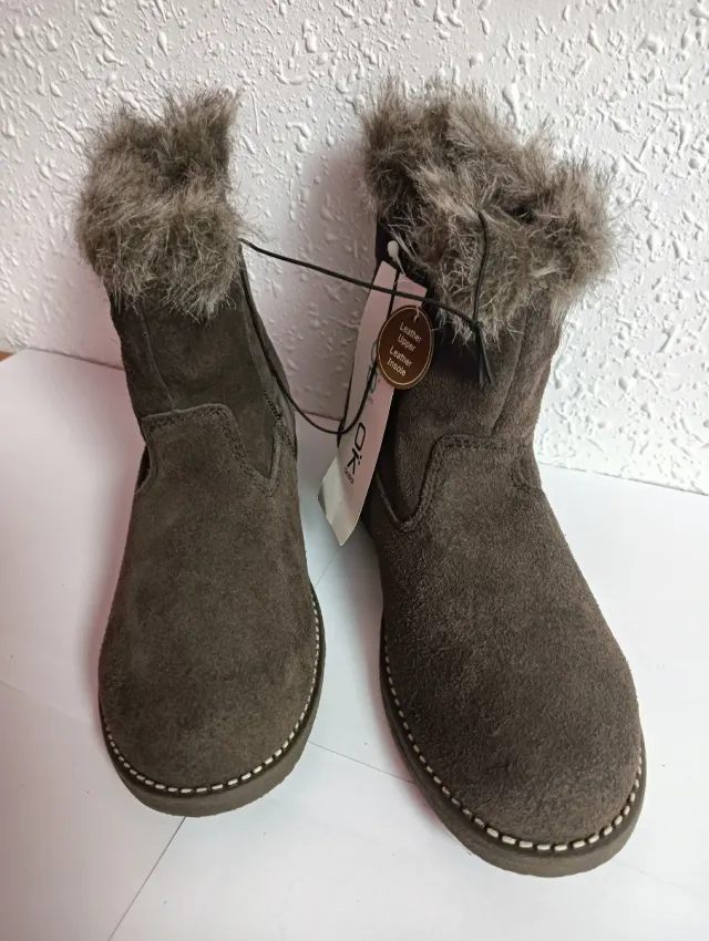 Botas niña Okaidi piel. N° 34.