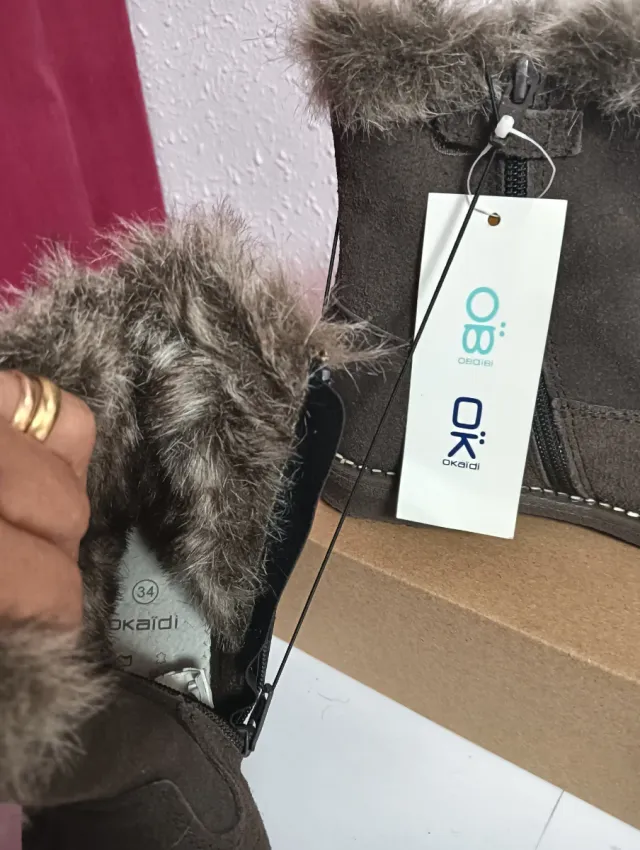 Botas niña Okaidi piel. N° 34.