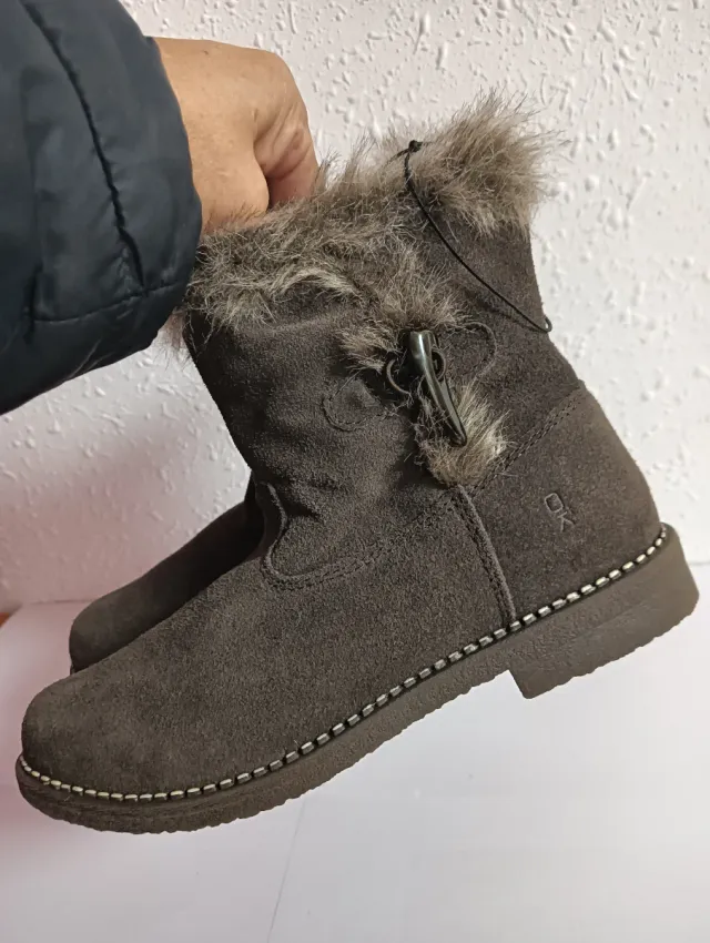 Botas niña Okaidi piel. N° 34.