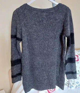 Jersey de punto gris y negro