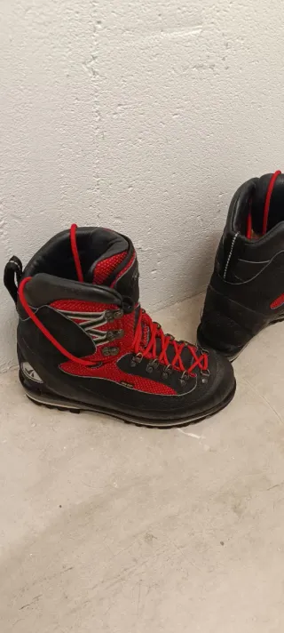 Botas Alpinismo Millet Talla 41