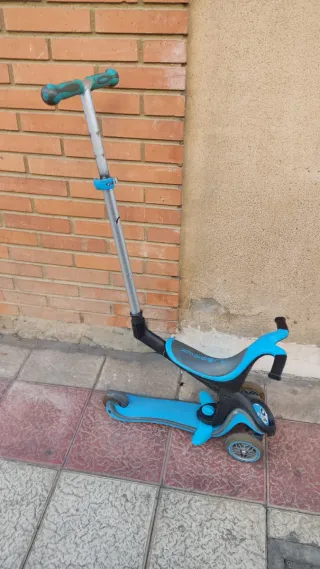 Patinete infantil Globber 3 ruedas con asiento