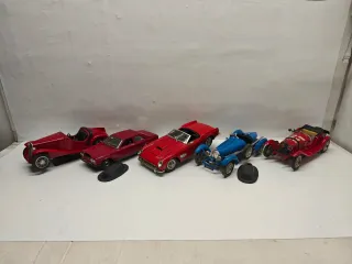Lotto 5 modellini auto d'epoca