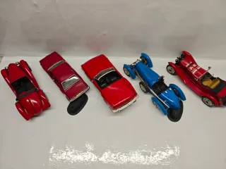 Lotto 5 modellini auto d'epoca