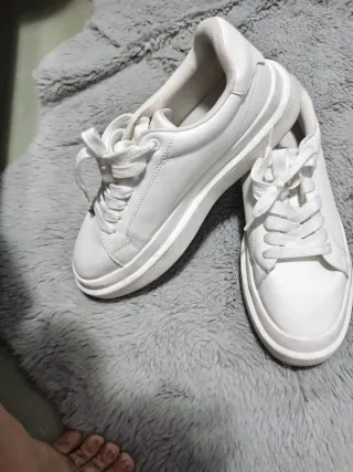 Zapatos blancos deportivos para mujer
