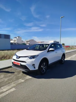 Toyota RAV4 2016