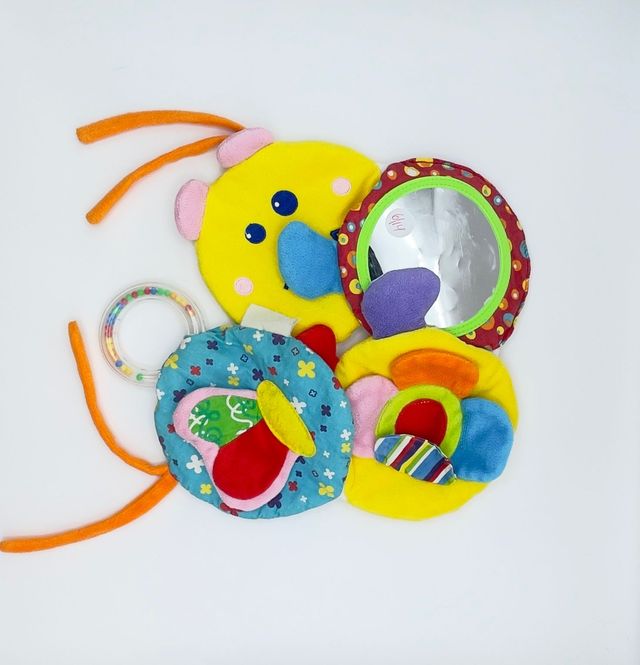 Juguete infantil de peluche